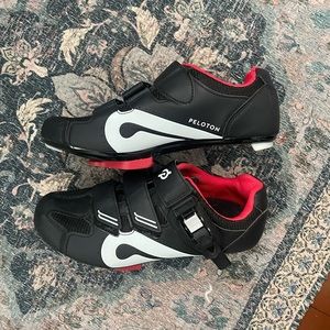 Peloton Cycling Shoes Size 39